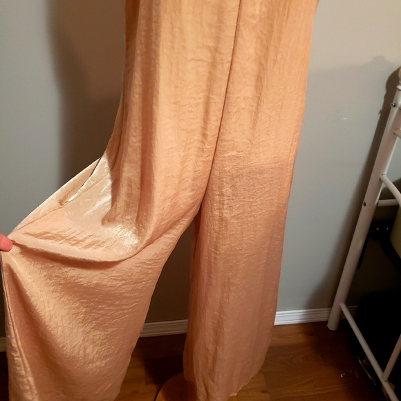 ONE CLOTHING Los Angeles pantsuit spaghett… - Picture 5 of 9
